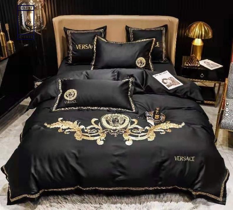 Versace Black Deluxe Bedding Sets